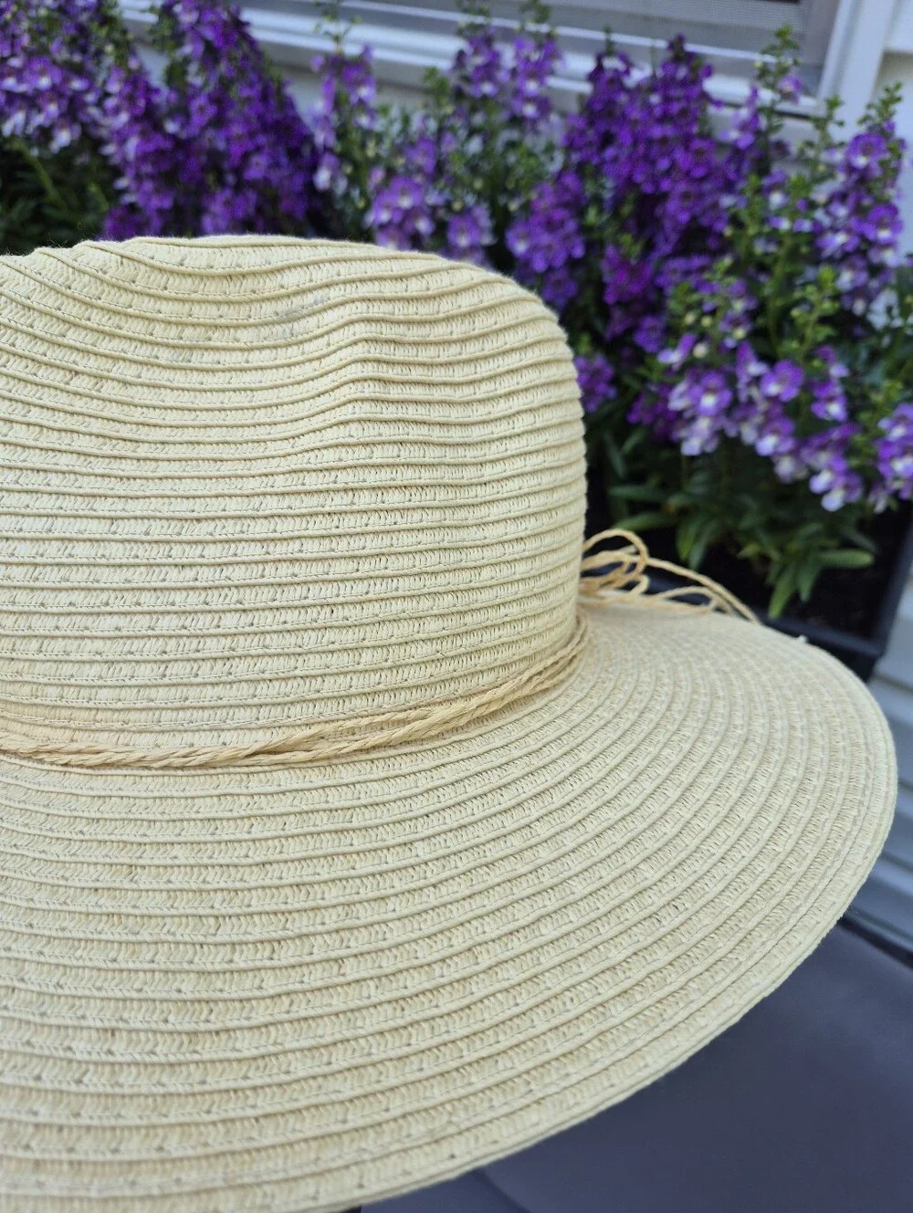 Wide Brim Women's Summer Hat - Picture 5 of 10